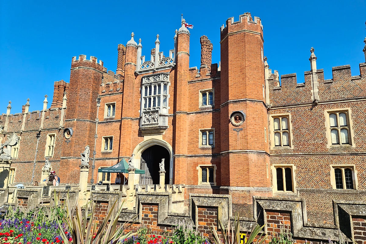 Hampton Court Palace Gardens Are Free This Weekend