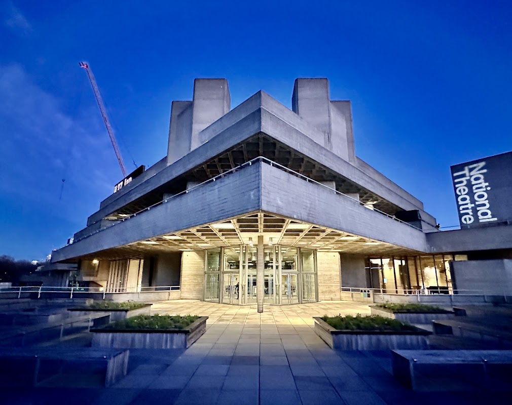 National Theatre's £10 Friday Rush Tickets