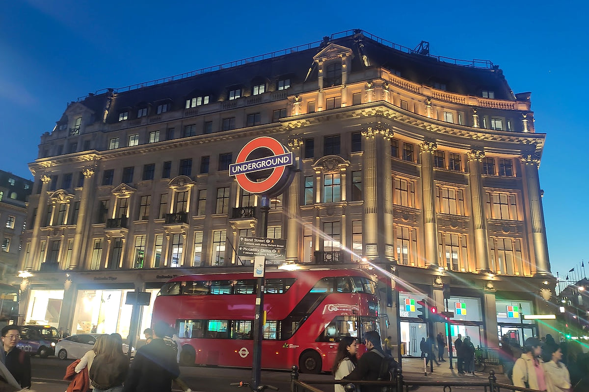 Link Your Railcard to Oyster for 34% Off Tube Fares