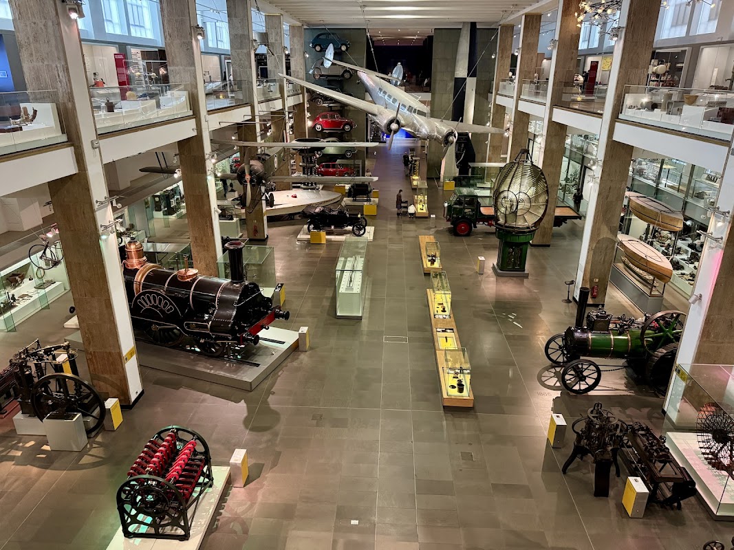 Science Museum Lates: Free Boozy Nights