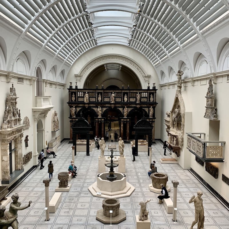 V&A Friday Lates: Free Night Out